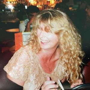 Meet your Posher, Cathy